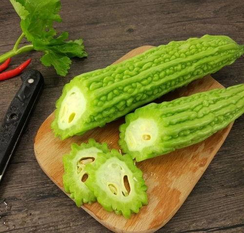 梧桐吃瓜位